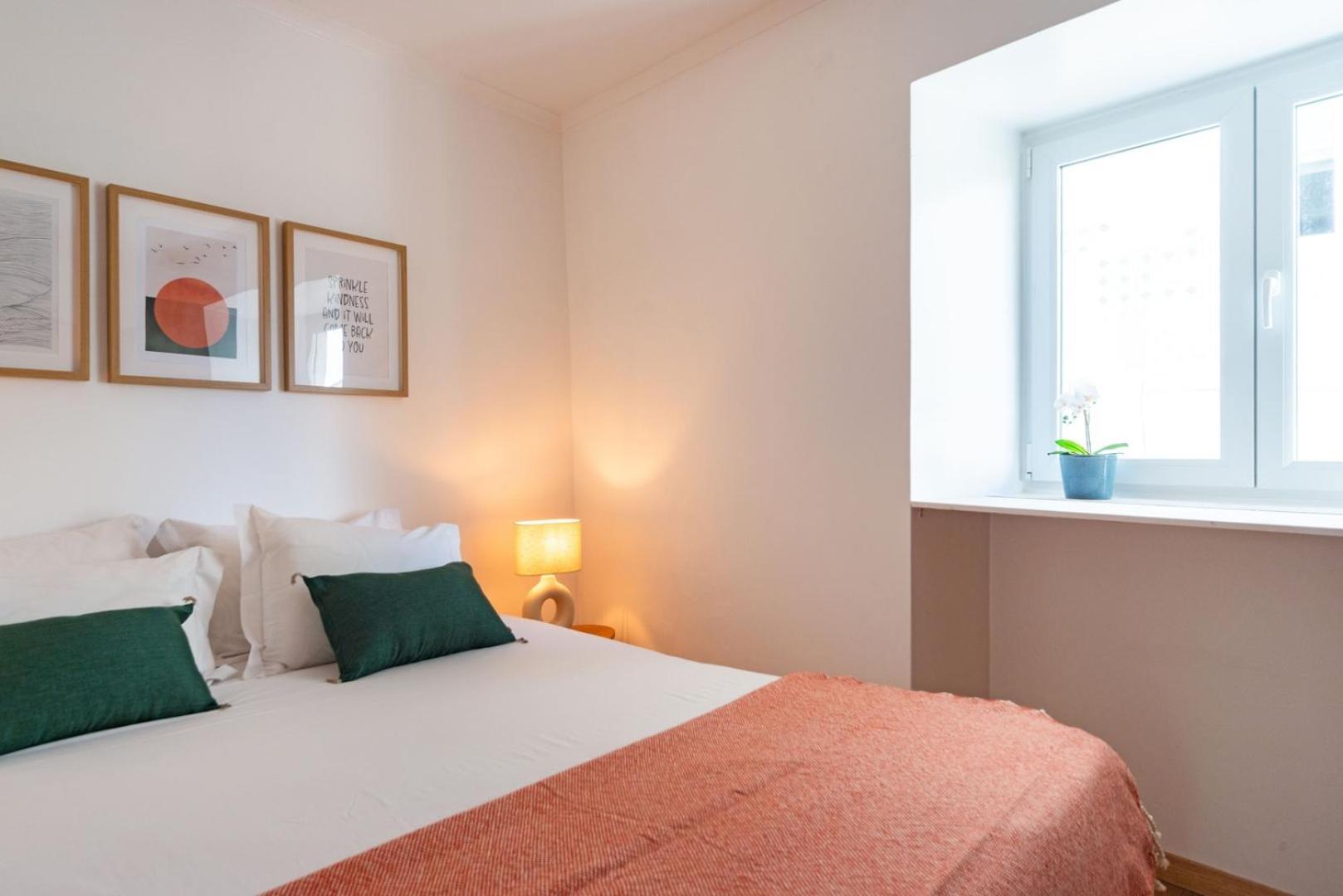 With Private Terrace 250m To Largo Intendente Apartment Lisbon